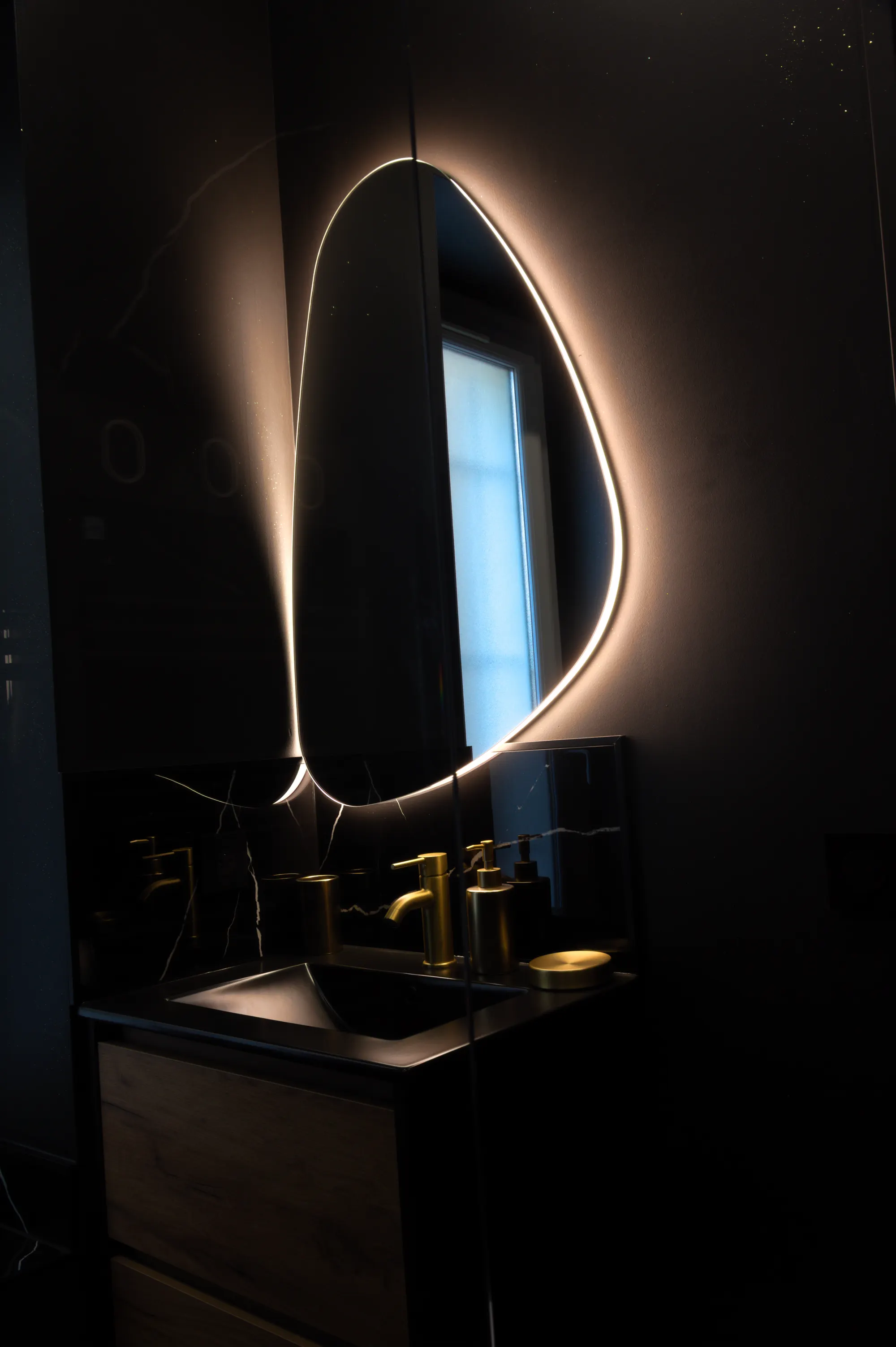 Douche à l’italienne de la loveroom Cinéma Room